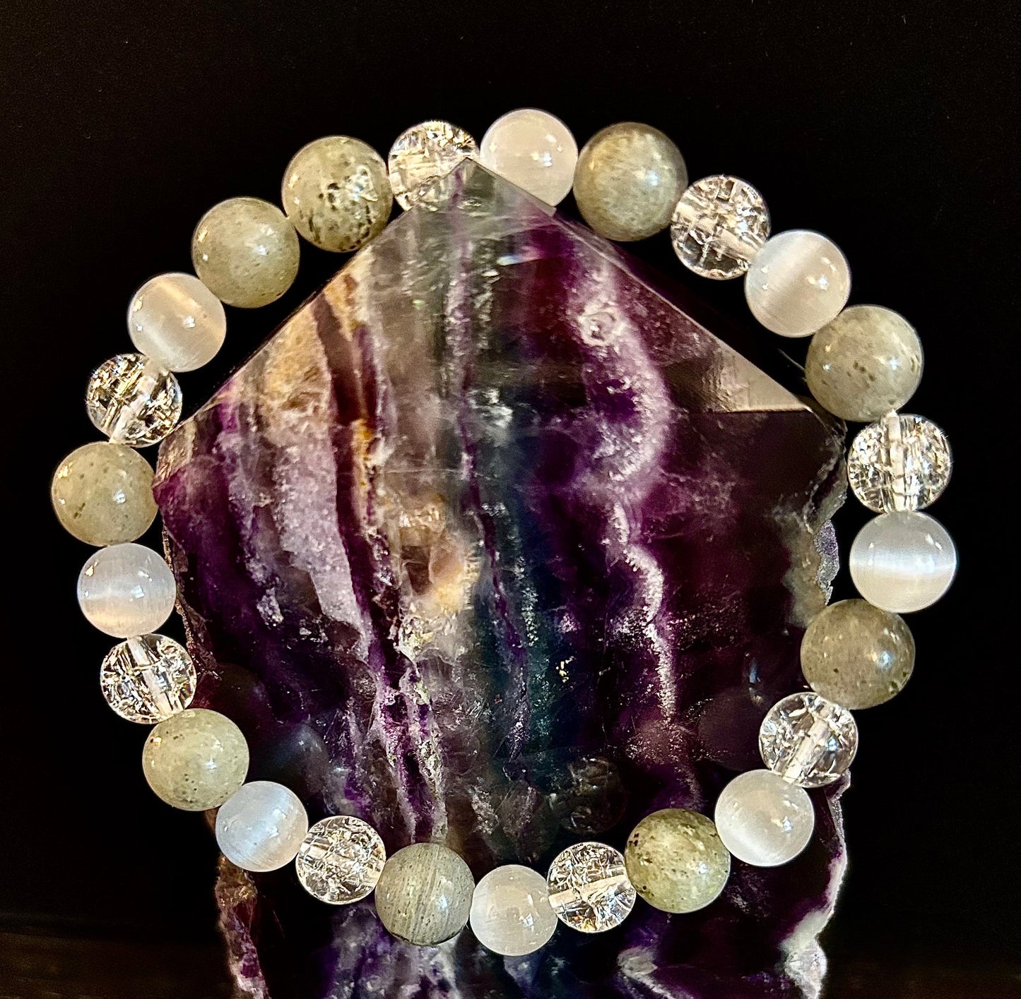 Reiki-Infused Lightworkers Healing Bracelet โ Labradorite, Crackle Quartz & Selenite