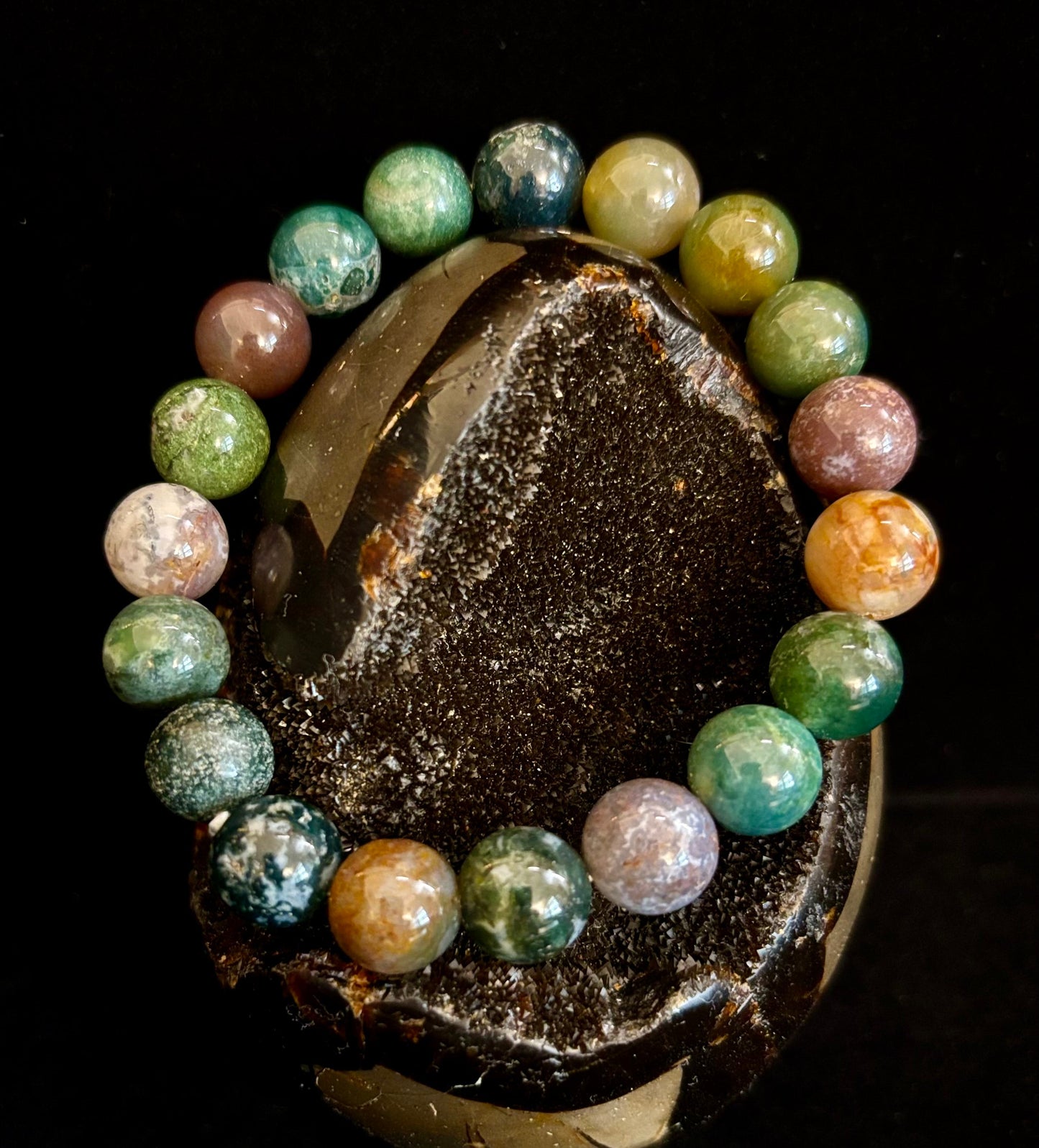Reiki-Infused Natural Indian Agate Bracelet for Grounding, Emotional Balance & Steady Strength (6mm, 8mm & 10mm)