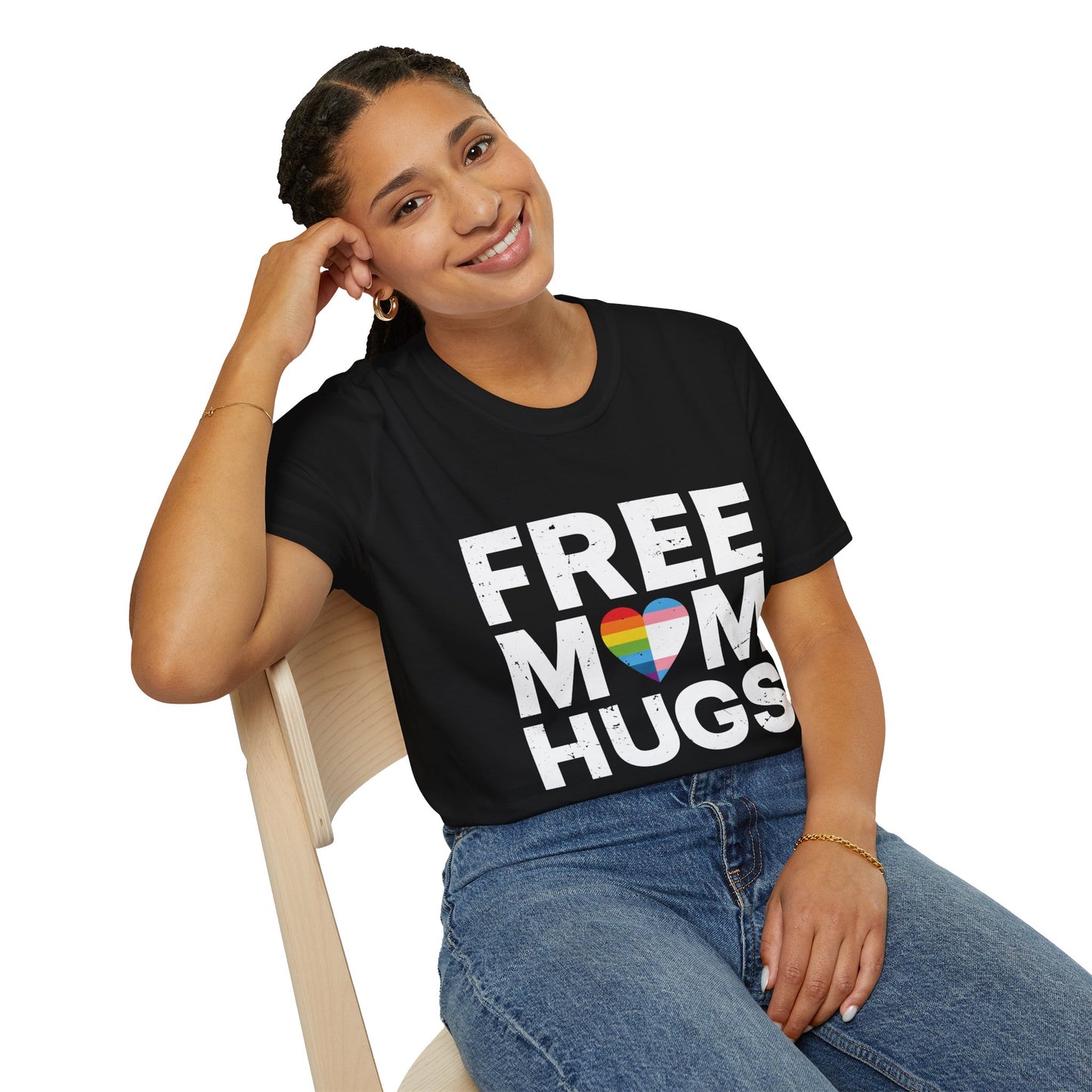 Free Mom Hugs T-Shirt