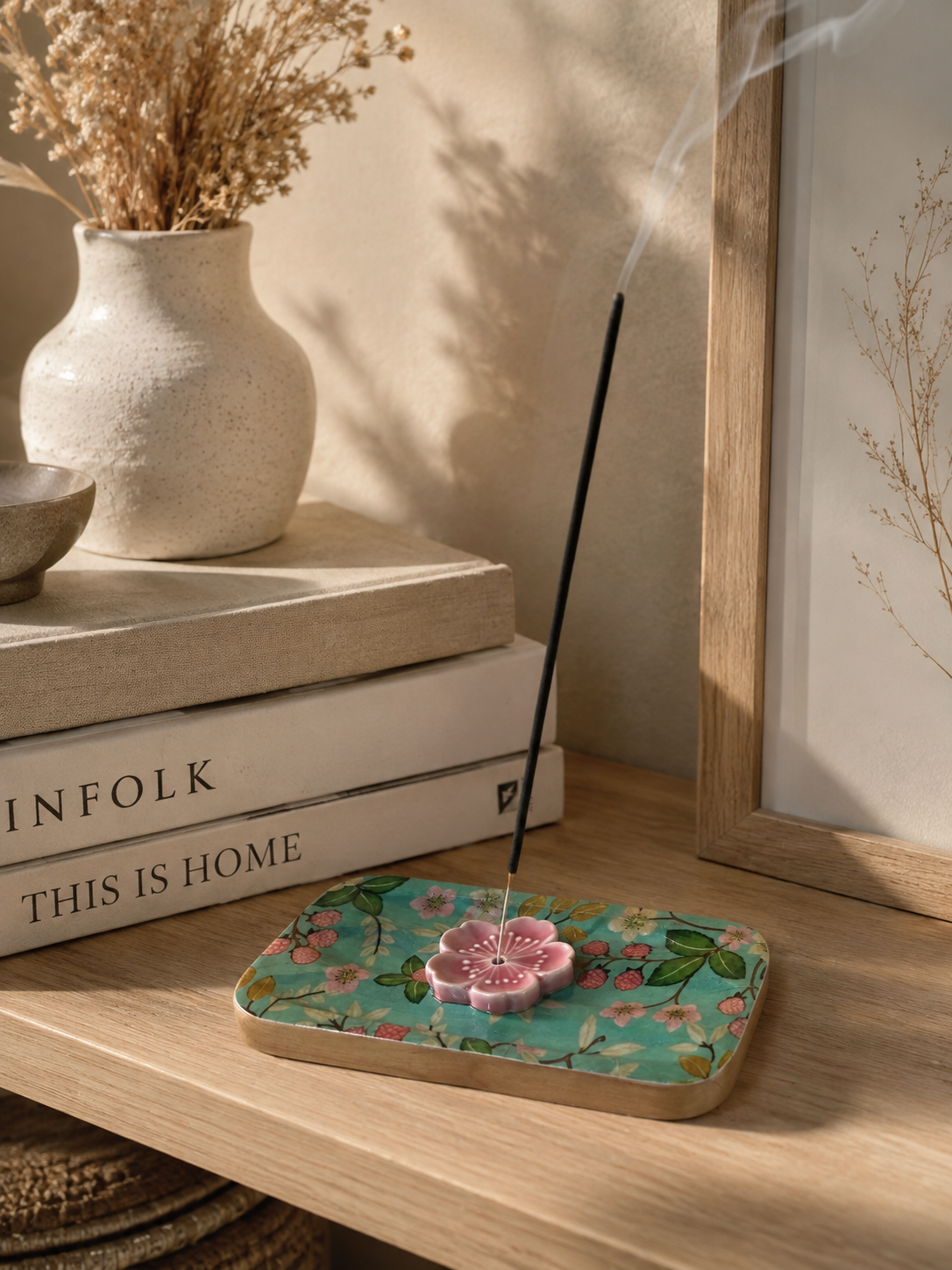 Berry Blossom Collection – Handcrafted Wooden Incense Holder