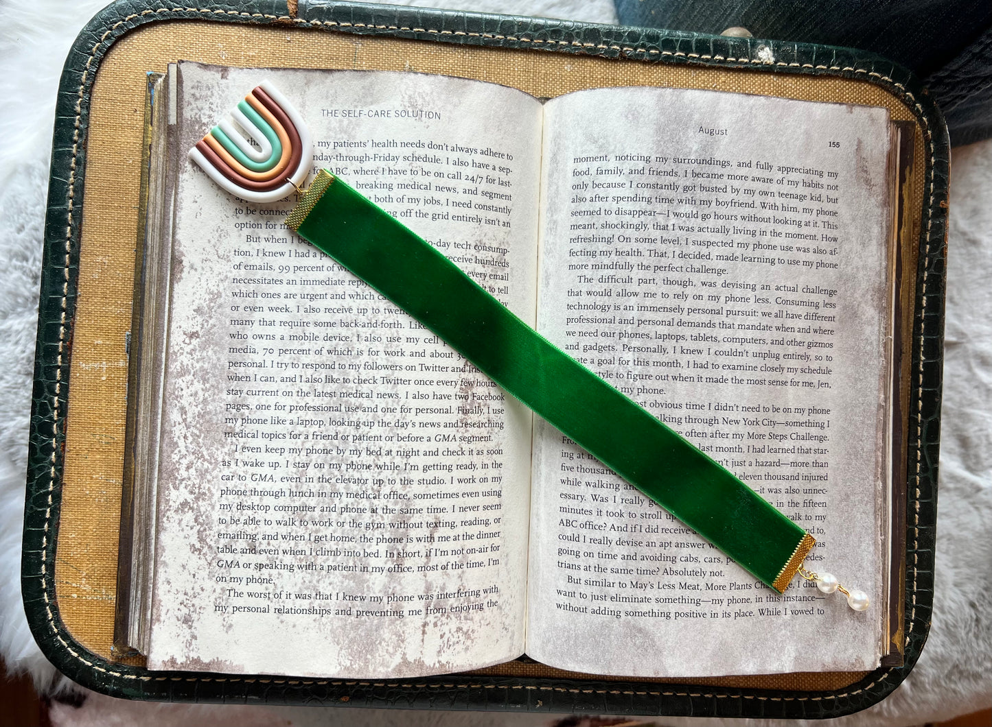 Green and Gold Velvet Ribbon Bookmark