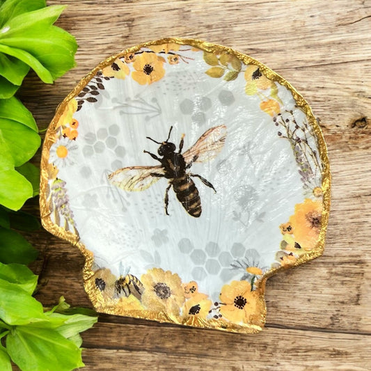 Shell Trinket Dish - Queen Bee