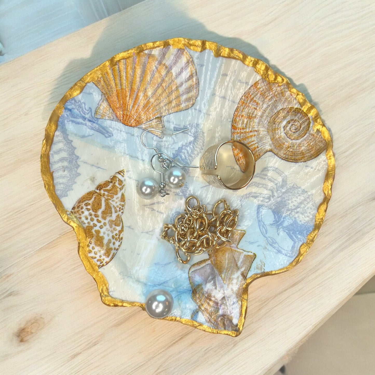 Scallop Shell Trinket Dish Decor - Shells & Seahorse