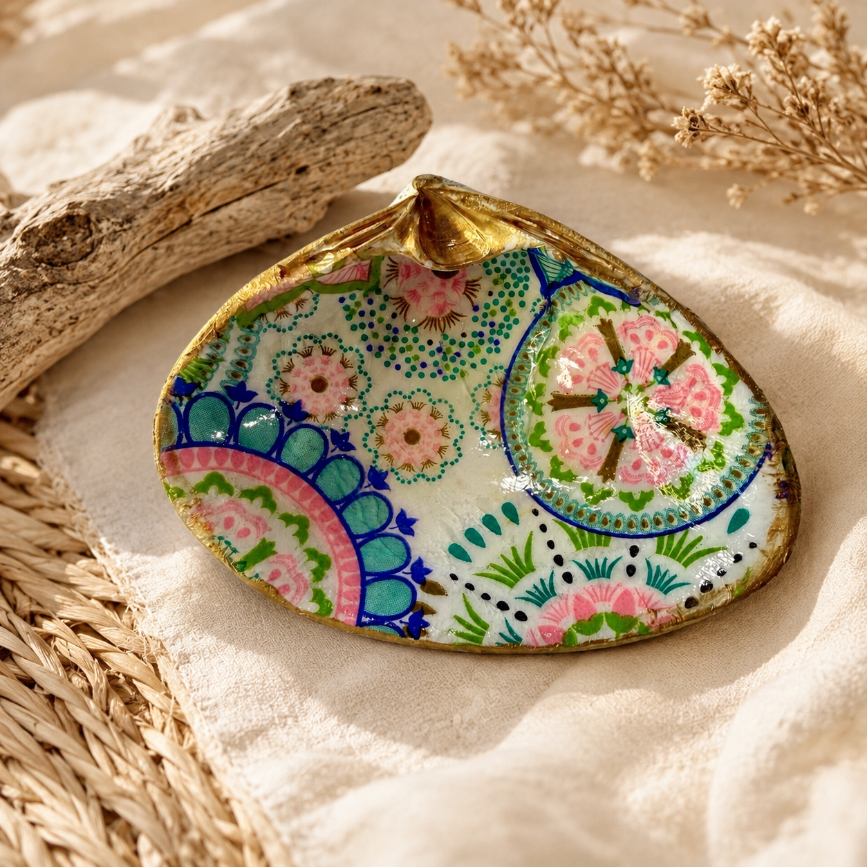 Natural Clam Shell Trinket Dish, Coastal Home Decor - Market Bloom