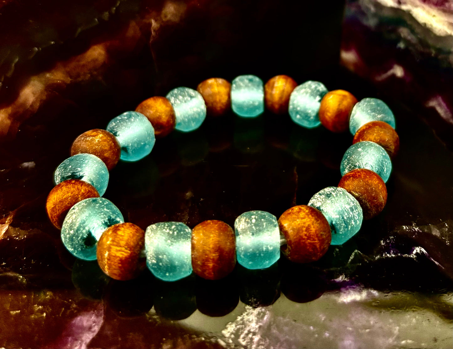 Ocean Drift Recycled Sea Glass Bracelet – Light Blue Coastal Wood Bead Stretch Bracelet 🌊