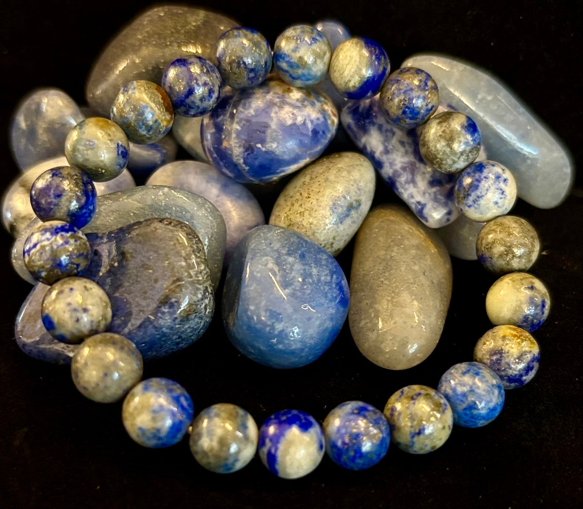 Reiki-Infused Natural Lapis Lazuli Bracelet for Truth, Inner Wisdom & Mindful Focus (8mm, 10mm & 12mm)