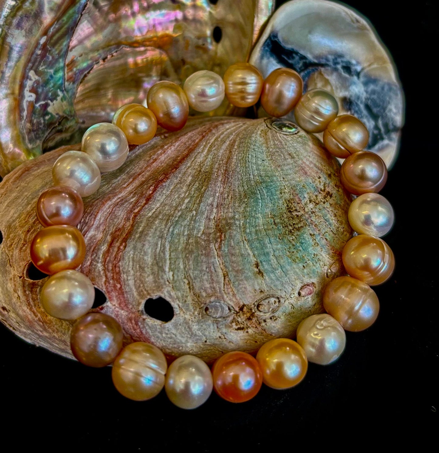 Cultured Freshwater Pearl Stretch Bracelet — Multicolor Baroque Pearl Bracelet for Medium Wrists