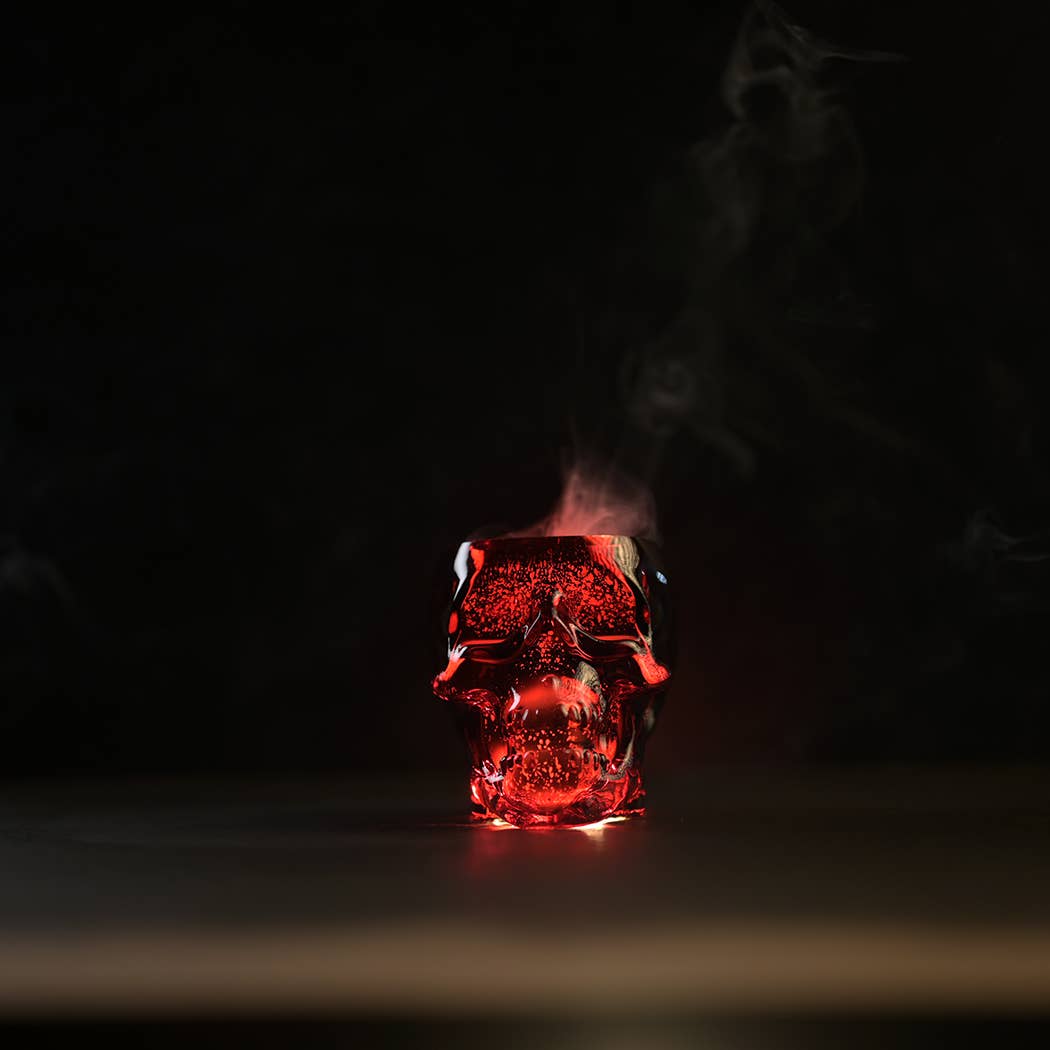 Limited Edition Halloween Skull Candle 8 oz: Wicked Apple